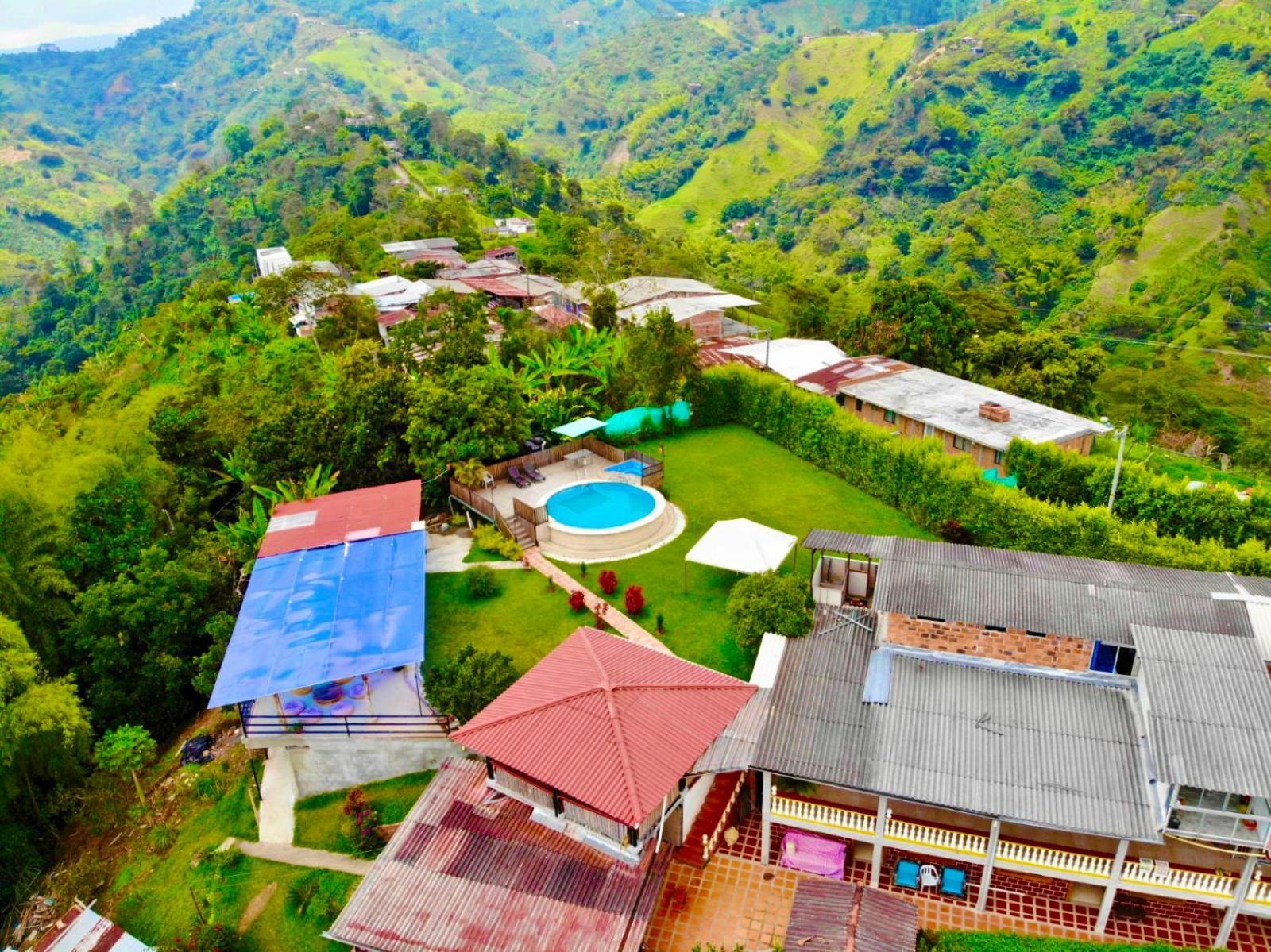 Mountain View Hostel San Peregrino Eksteriør billede