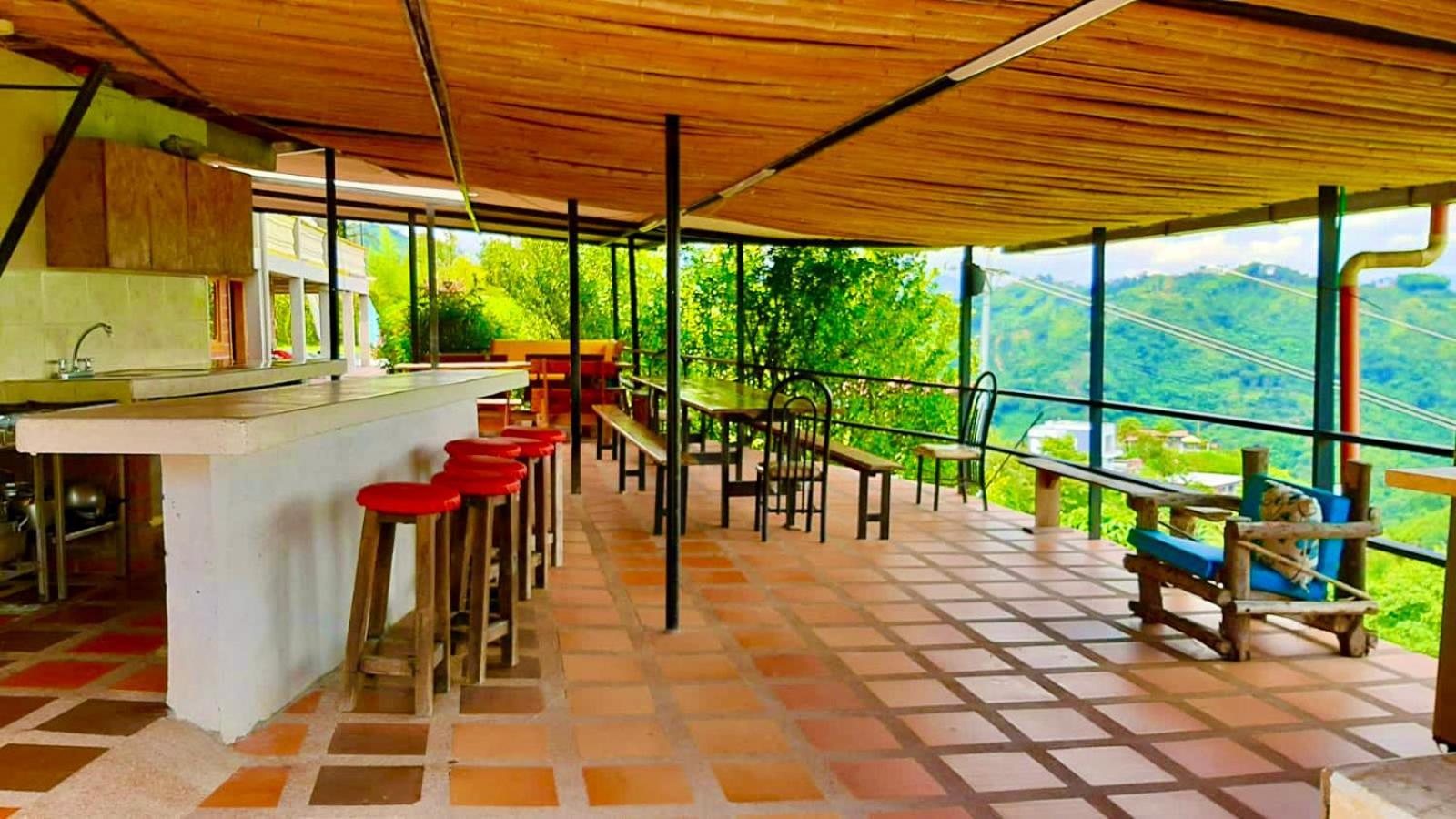 Mountain View Hostel San Peregrino Eksteriør billede